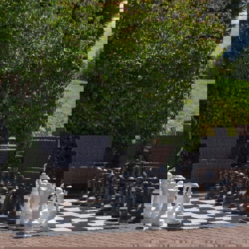 <p>GAMES ON THE TERRACE</p>